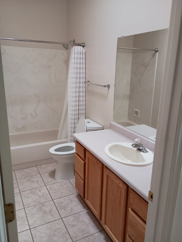 Building Photo - 8119 N Peppersauce Dr