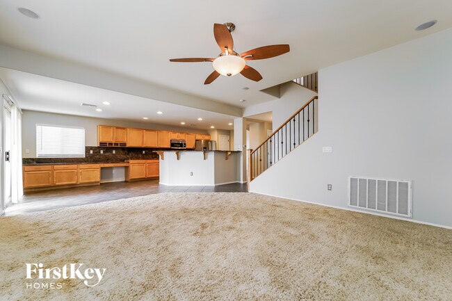 Building Photo - 8202 S Placita Gijon