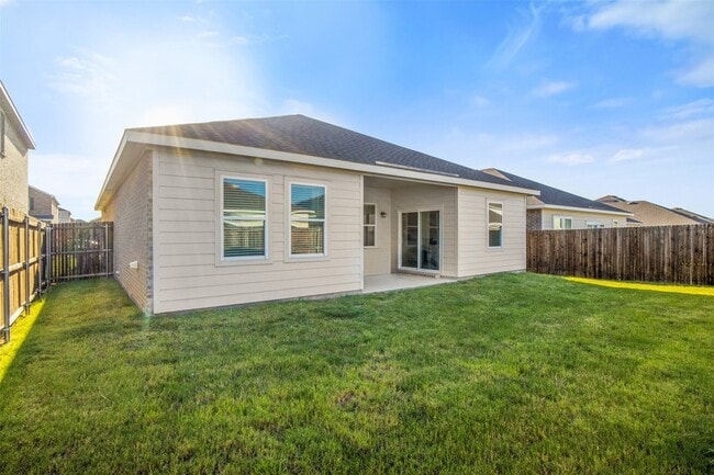 Building Photo - 10357 Rosegreen Ln