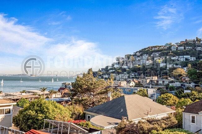 Building Photo - VIDEO - Fenced Yard in Hurricane Gulch - V...