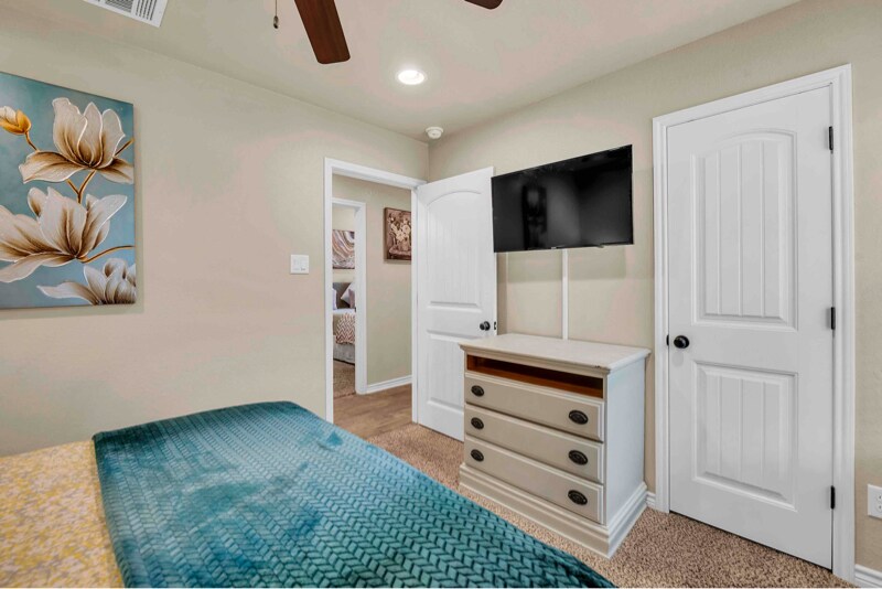 Building Photo - 7704 Pyrite Dr