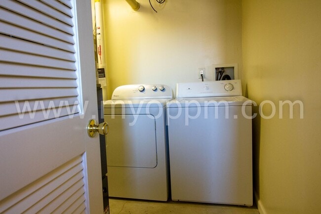 Building Photo - Beautiful 4 Bed 2 Bath Home for Rent in Mi...