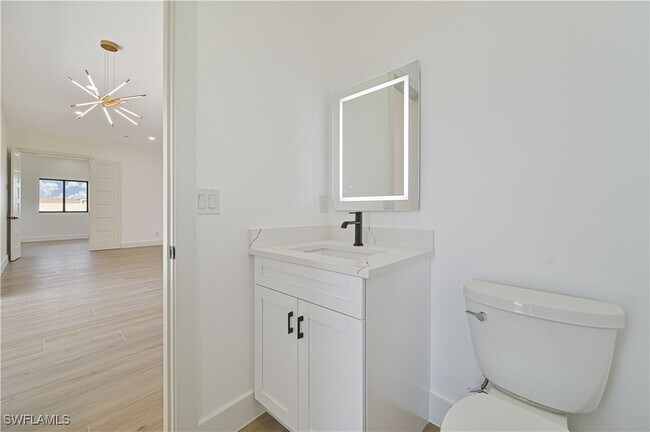 Building Photo - 106 NW 18th Pl