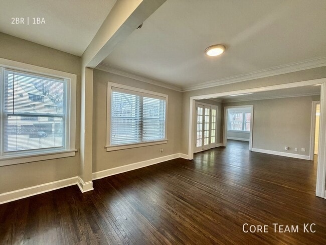 Building Photo - 217 E 46th St