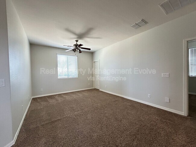 Building Photo - 9707 S 45th Ave