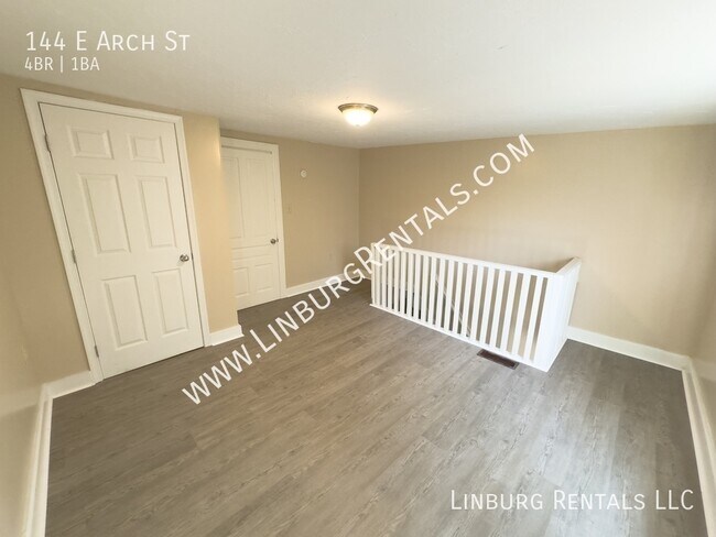Building Photo - 144 Arch St