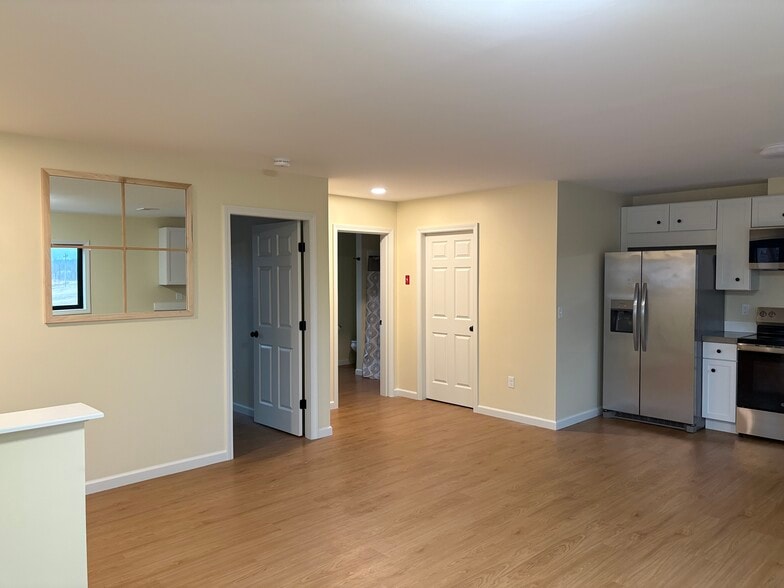 Kitchen - 1177 Main St