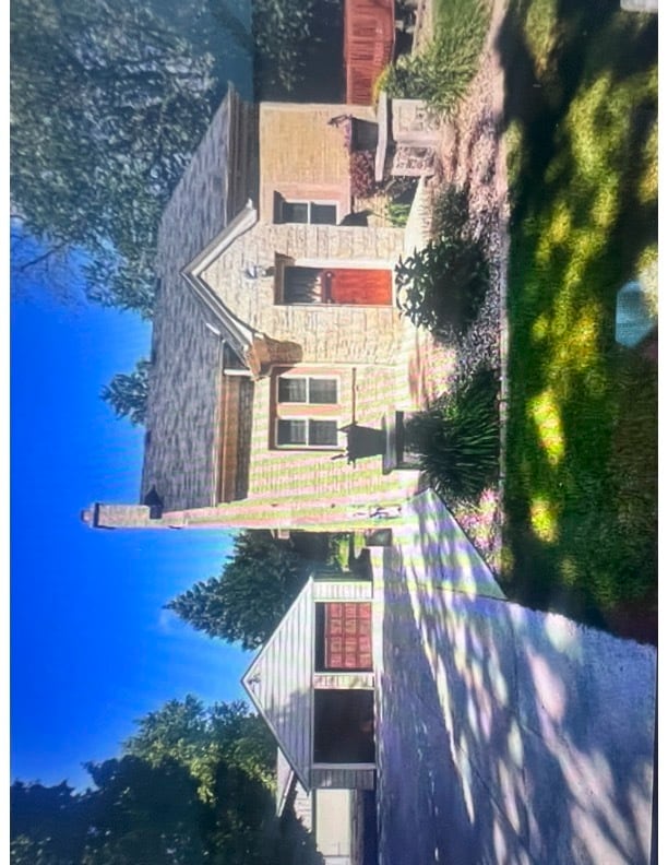 Building Photo - 3085 N Brookfield Rd