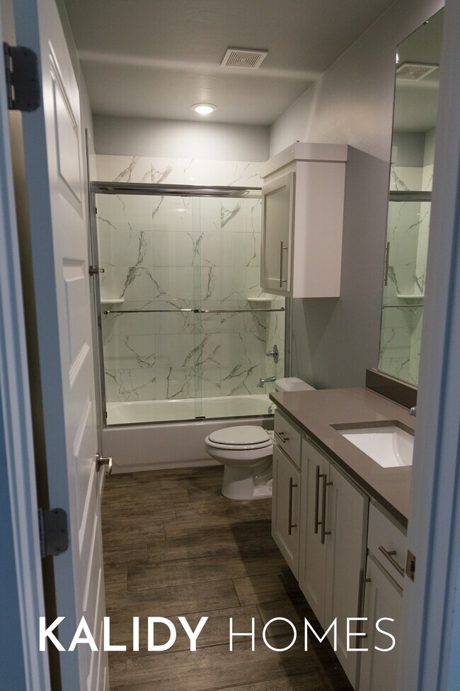 Building Photo - 306 Kirks Holw