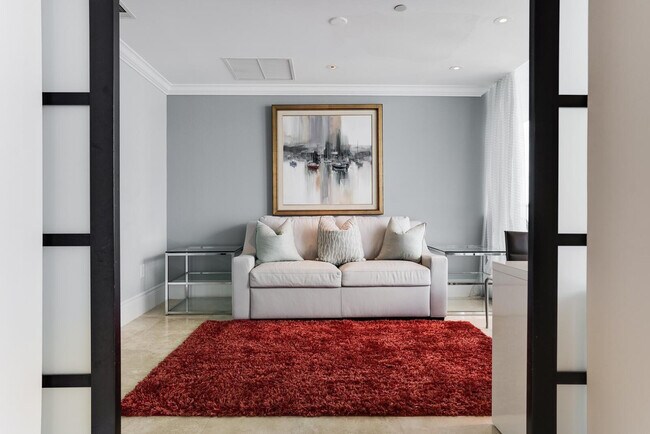 Building Photo - 1 N Fort Lauderdale Beach Blvd