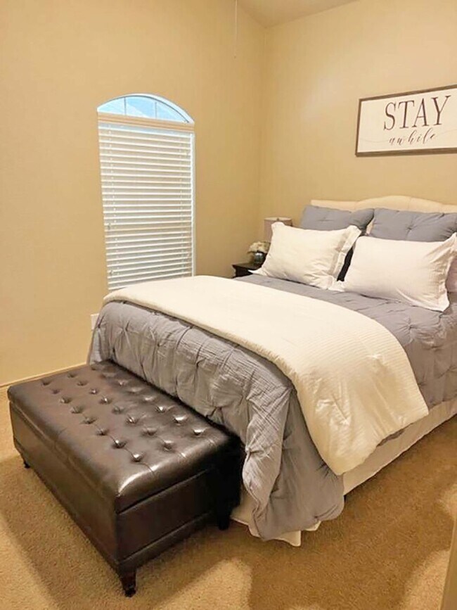 Building Photo - Beautiful 3 Bdrm 2 Bath Home in Fort Worth Texas - Near Haslet