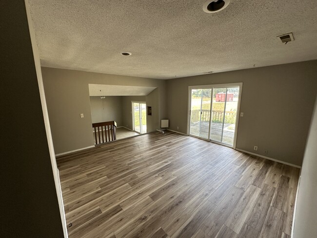 Building Photo - 6641 Saint Joe Center Rd