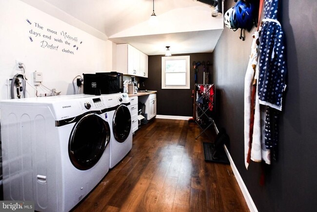 Building Photo - 4105 Yardley Ct