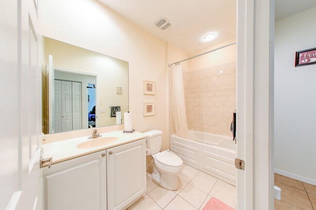 Building Photo - 1829 Sandhill Crane Dr