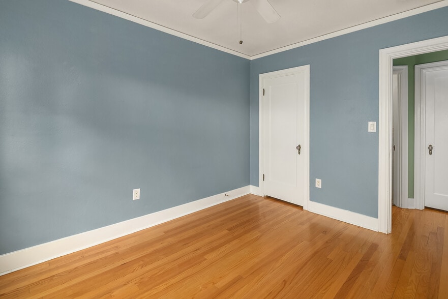 Building Photo - 1631 16th Ave