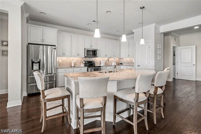 Building Photo - 15181 Butler Lake Dr