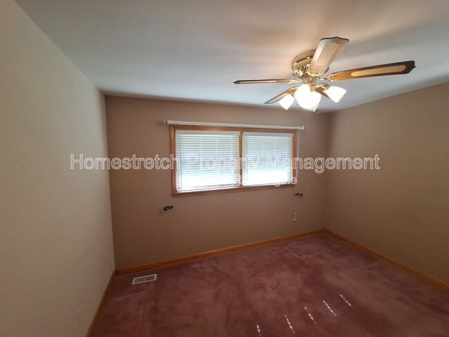 Building Photo - 10527 Prestwick Dr