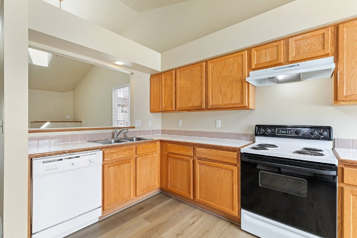 Building Photo - Move-In Ready Ranch Offering Comfort and C...
