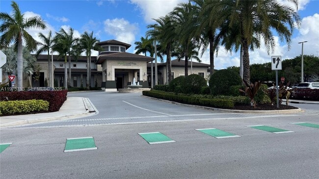 Building Photo - 7915 NW 104th Ave