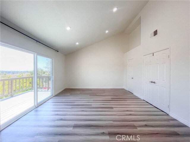 Building Photo - 16140 Ridgeview Ln