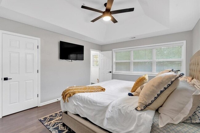Building Photo - 1543 Springleaf Cove SE