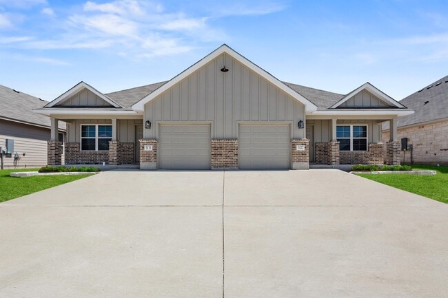 Building Photo - 3127 Wasilla Dr