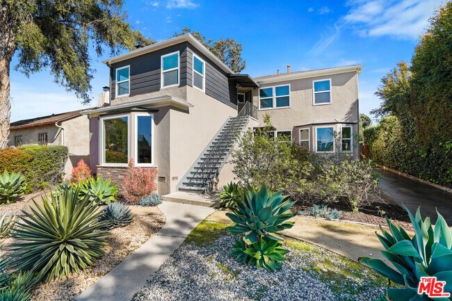 Primary Photo - 1514 Stearns Dr