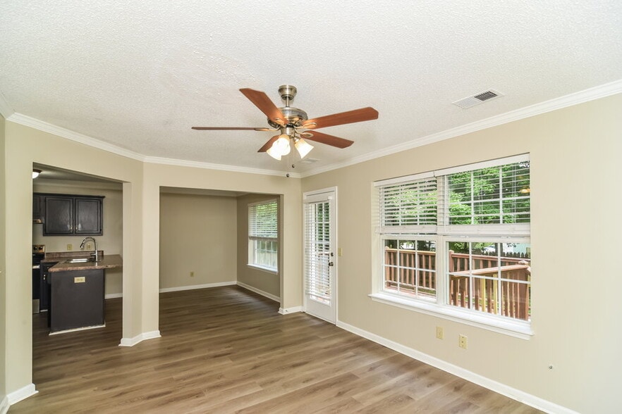 Building Photo - 432 Cedar Park Cir