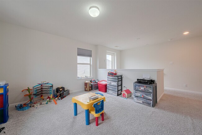 Building Photo - 1714 Clifton Hills Ln