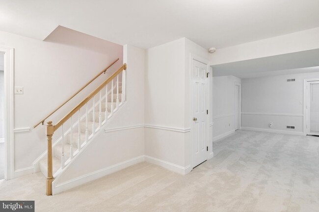 Building Photo - 4427 Brookside Dr