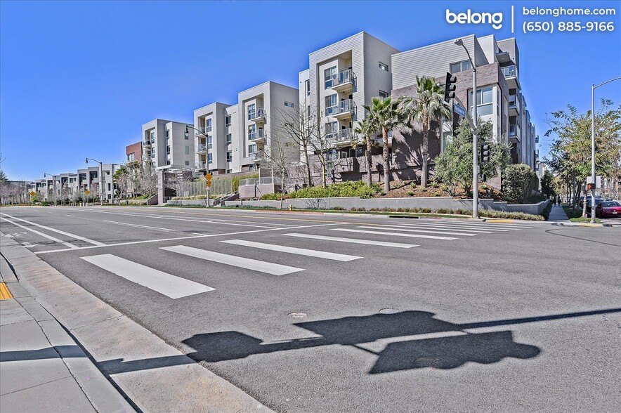 Building Photo - 12655 Bluff Creek Dr