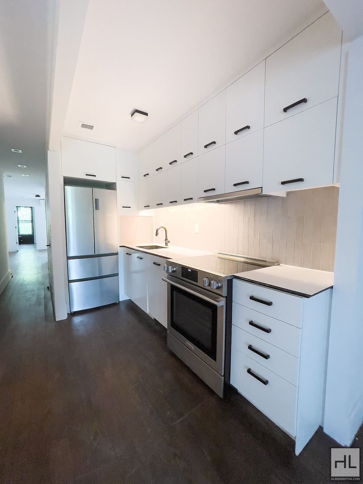Building Photo - Carroll Gardens / 2-Bed 1-Bath