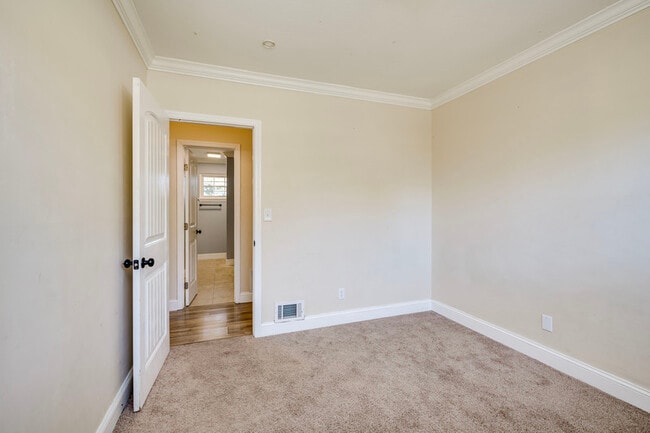 Building Photo - 111 Lehigh Ave