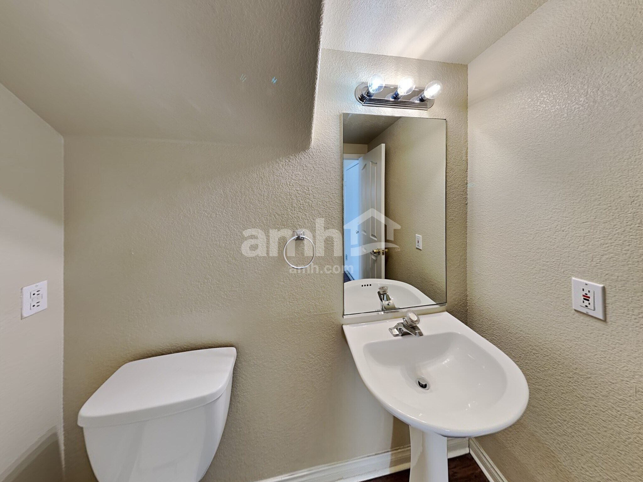 Building Photo - 8221 Woodland Prairie Ave