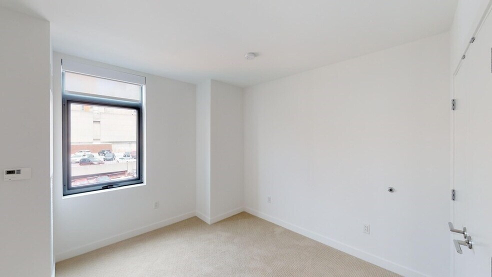 Building Photo - 80 Fenwood Rd