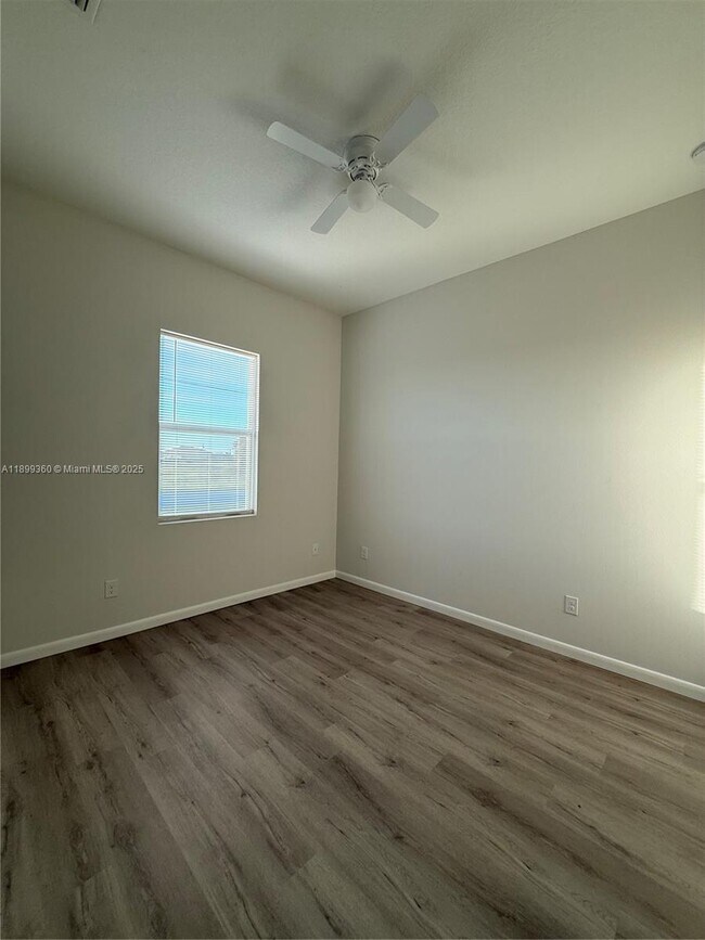 Building Photo - 1025 Jupiter Lp