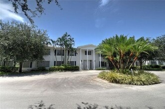 Building Photo - 2251 NE 66th St