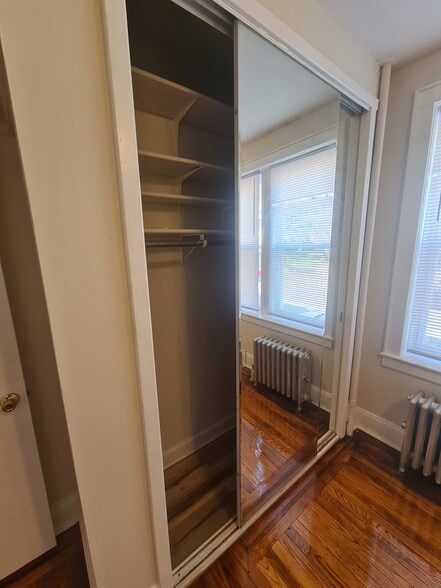 Building Photo - 46 Kelly Pky