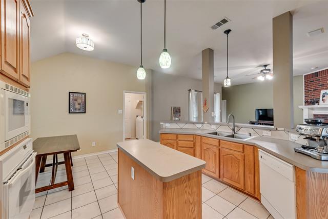 Building Photo - 1306 Glendover Dr