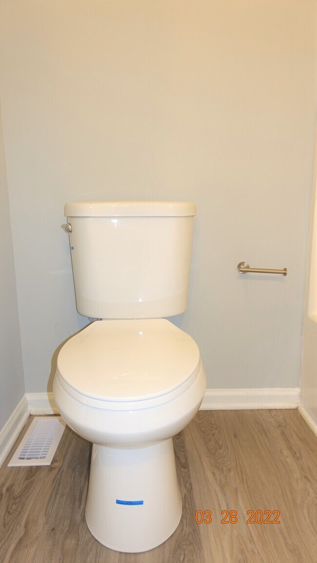 Building Photo - 5725 Aftonshire Dr