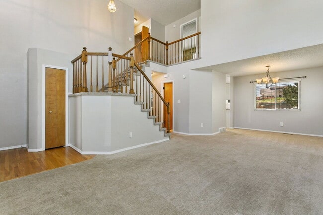 Building Photo - 8875 Aragon Dr