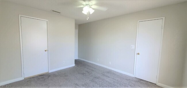 Building Photo - 2200 S Fort Apache Rd