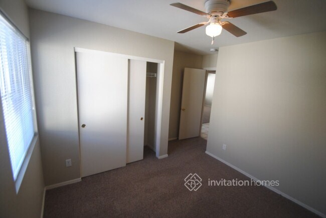 Building Photo - 13045 W Avalon Dr