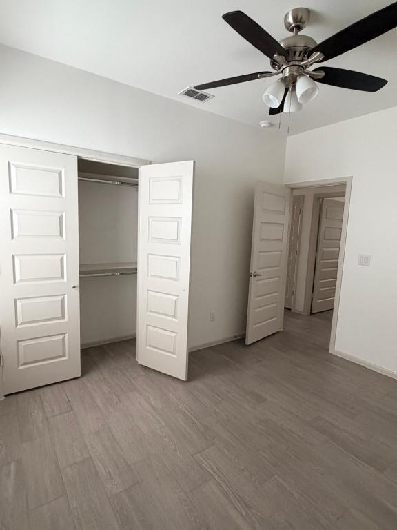 Building Photo - 1504 Shavano Dr