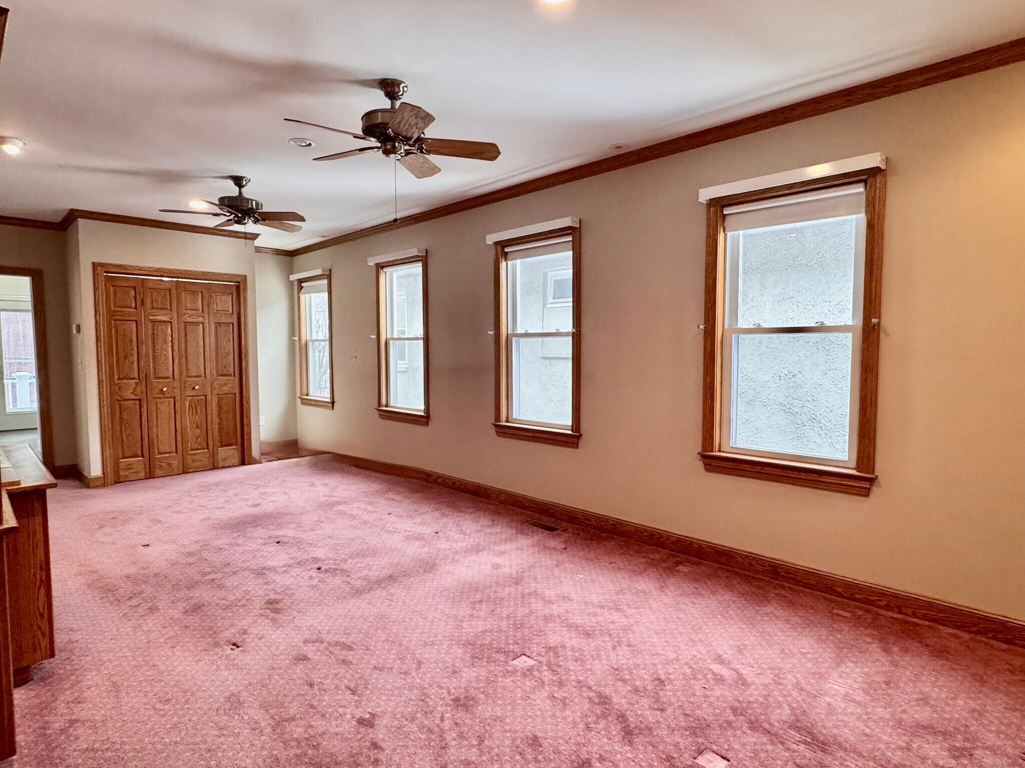 Building Photo - 41 Rich St