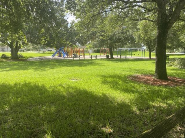 Building Photo - 1323 Denlow Ln