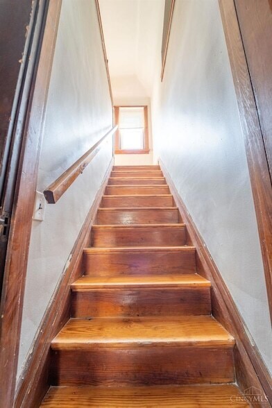 Building Photo - 224 Ehrman Ave