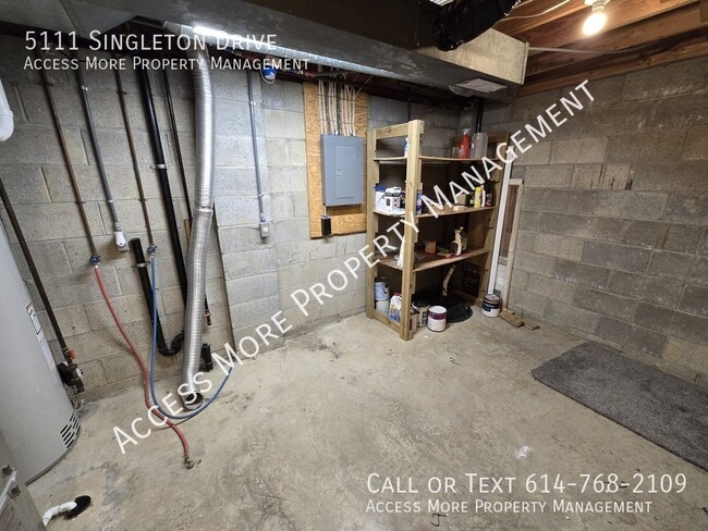 Building Photo - 5111 Singleton Dr