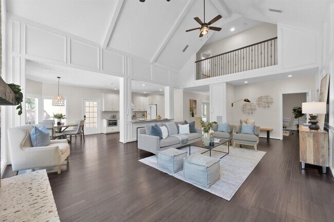 Building Photo - 2811 Crossvine Cir