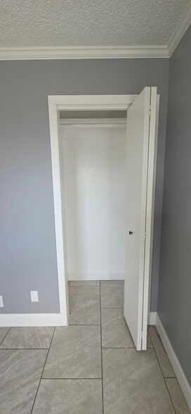 Closet Bedroom #1 - 1551 Hickory Ln